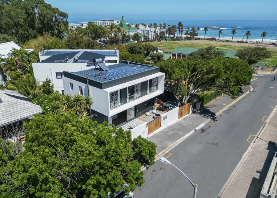 3 Bedroom Property for Sale in Camps Bay Western Cape